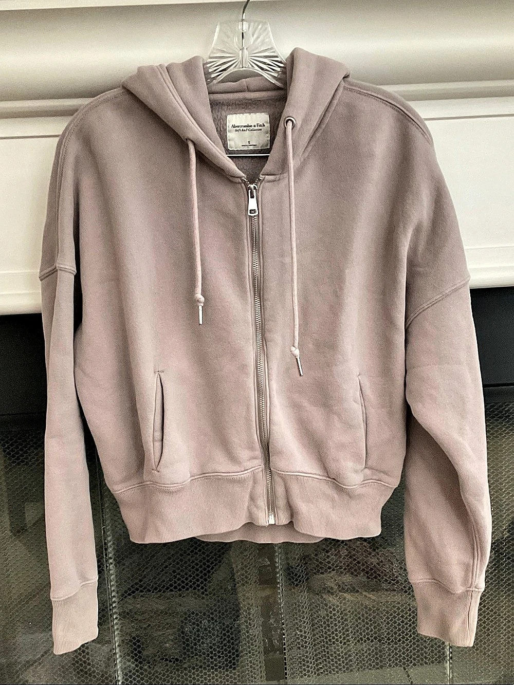 Abercrombie & Fitch Soft A&F Collection Full-Zip Hoodie Gray